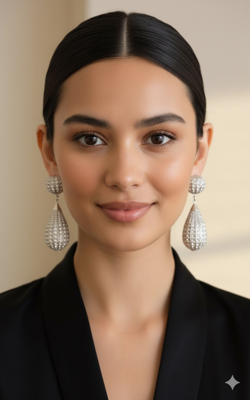 Water drop rhinestone earrings