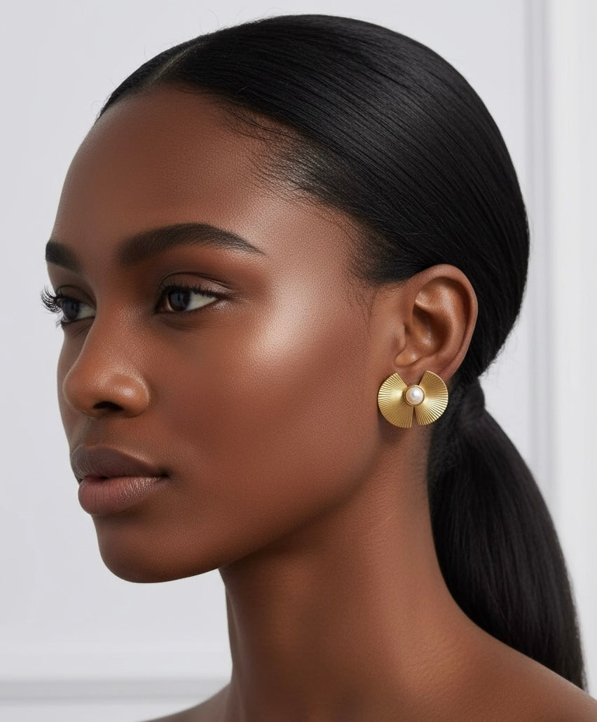Geometric Pearl Flower Earrings