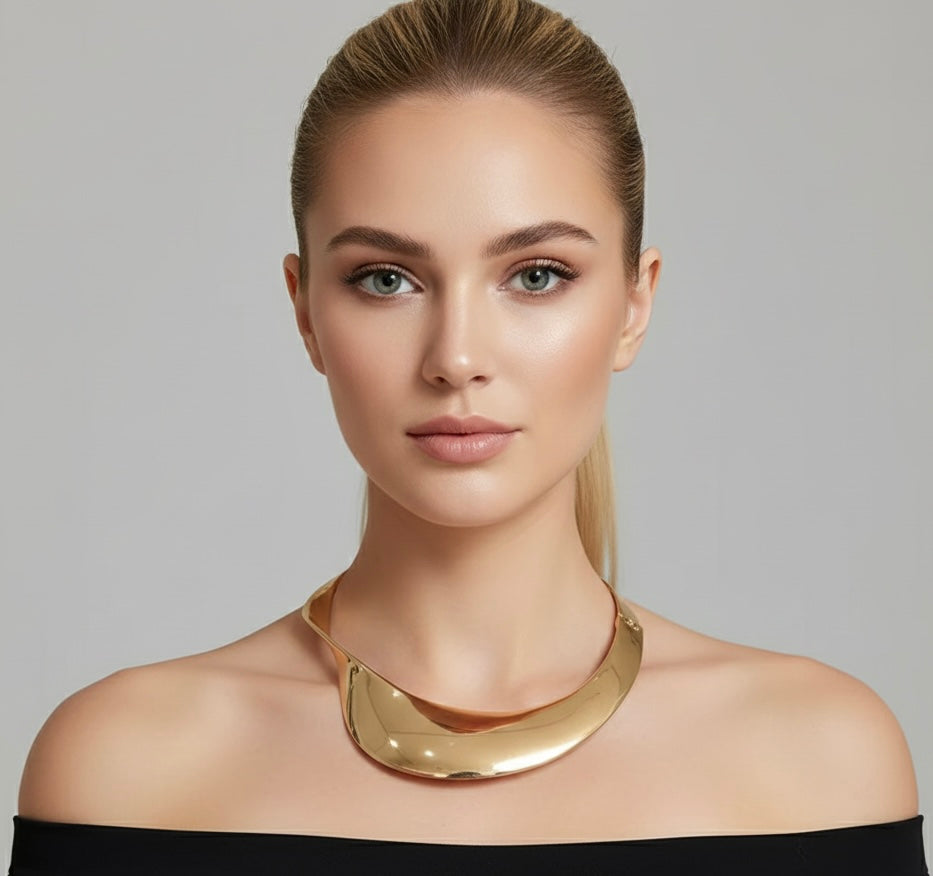 Statement Twist Necklace