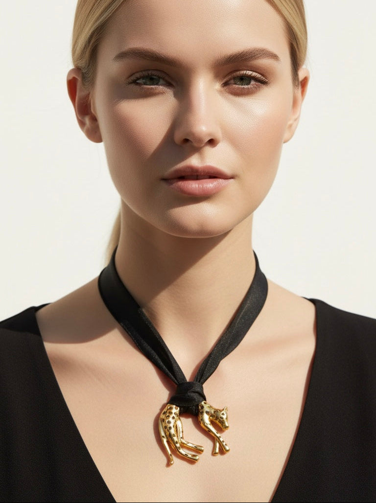 Leopard Pendant Necklace Chocker