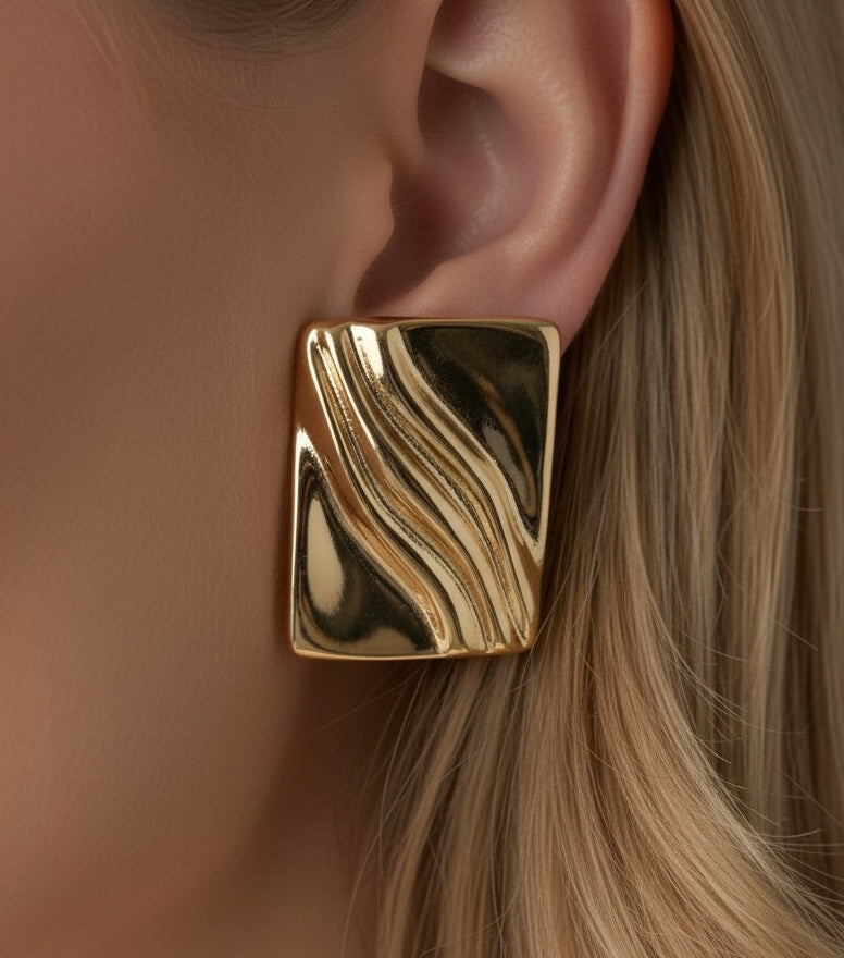 Curved Lines Rectangular Earrings