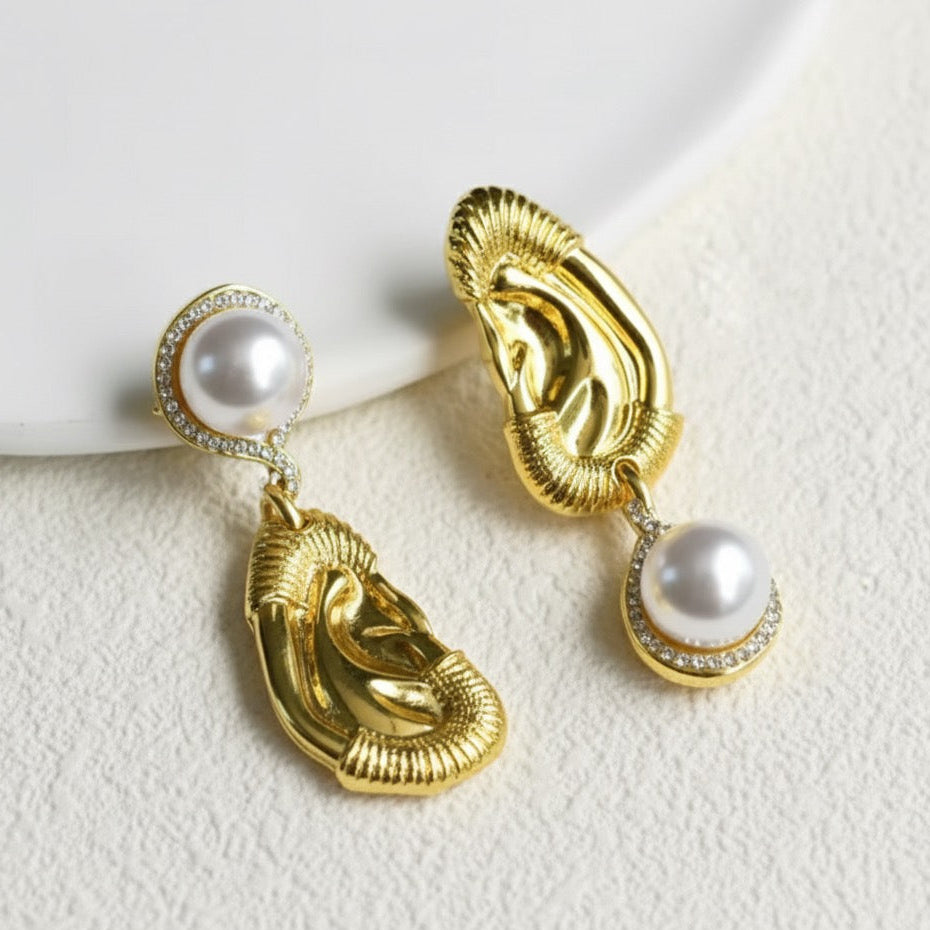 Ear Shaped With Pearl Dangle Earrings