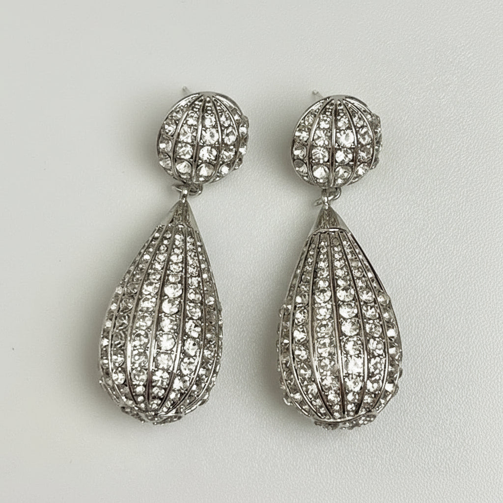 Water drop rhinestone earrings