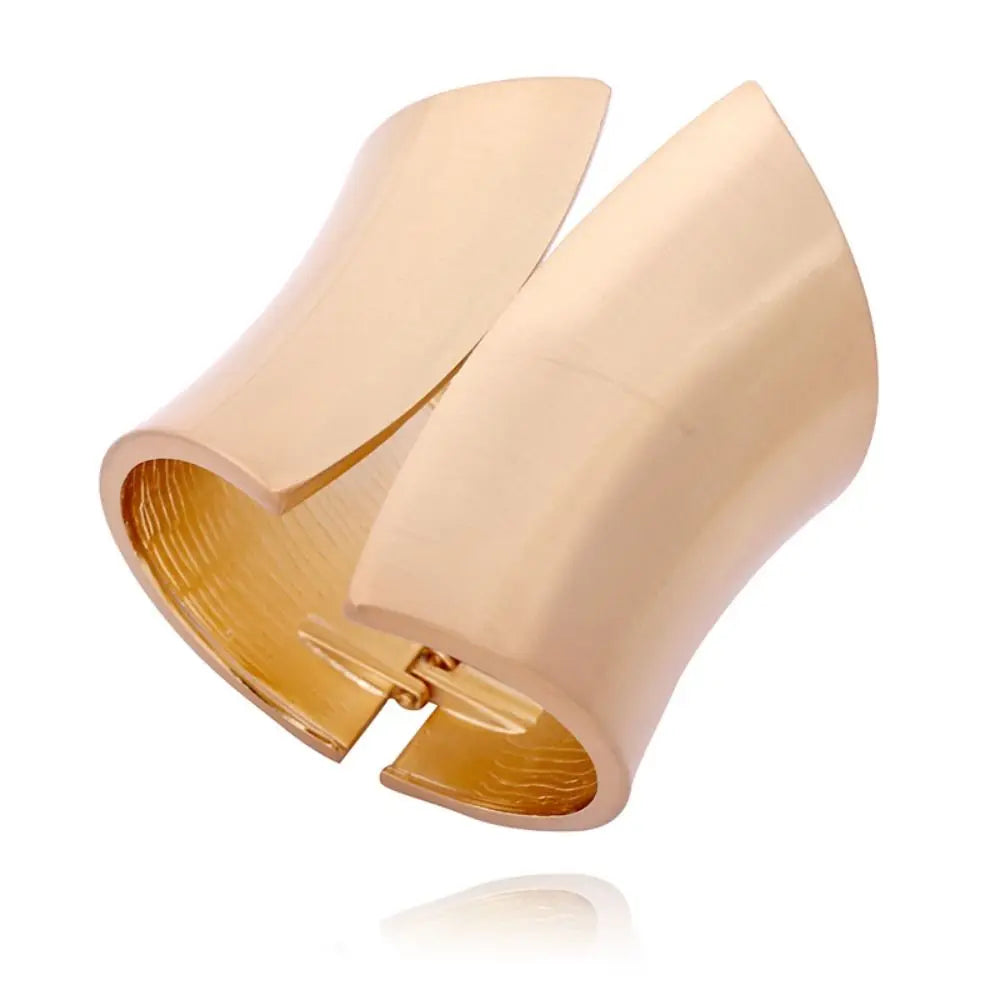 Asymmetric Chunky Bracelet