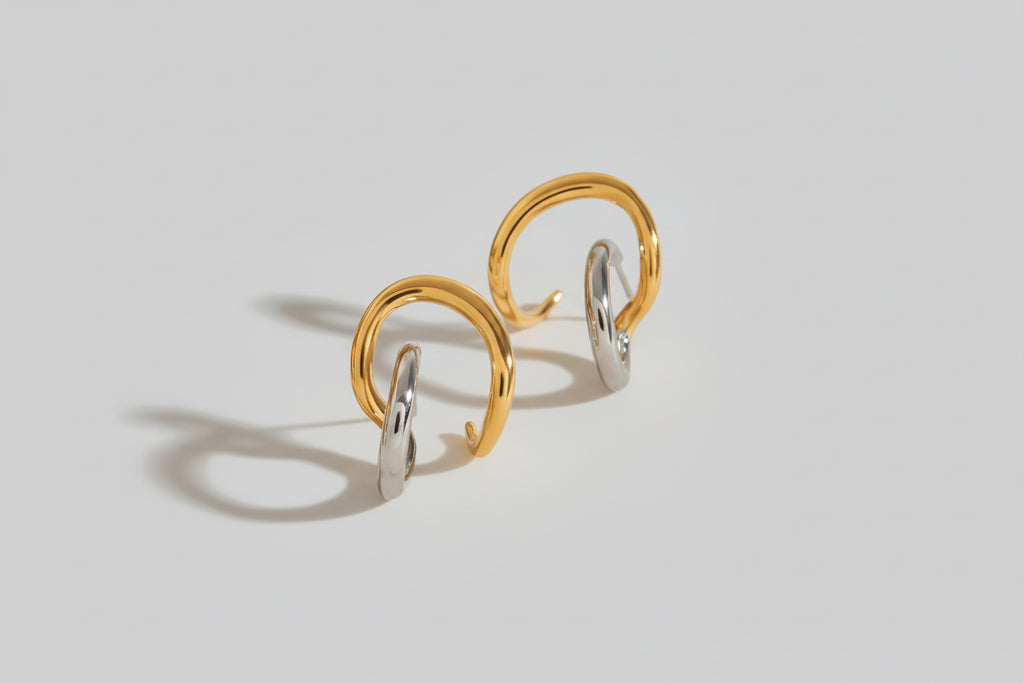 Curves Bicolor Earrings