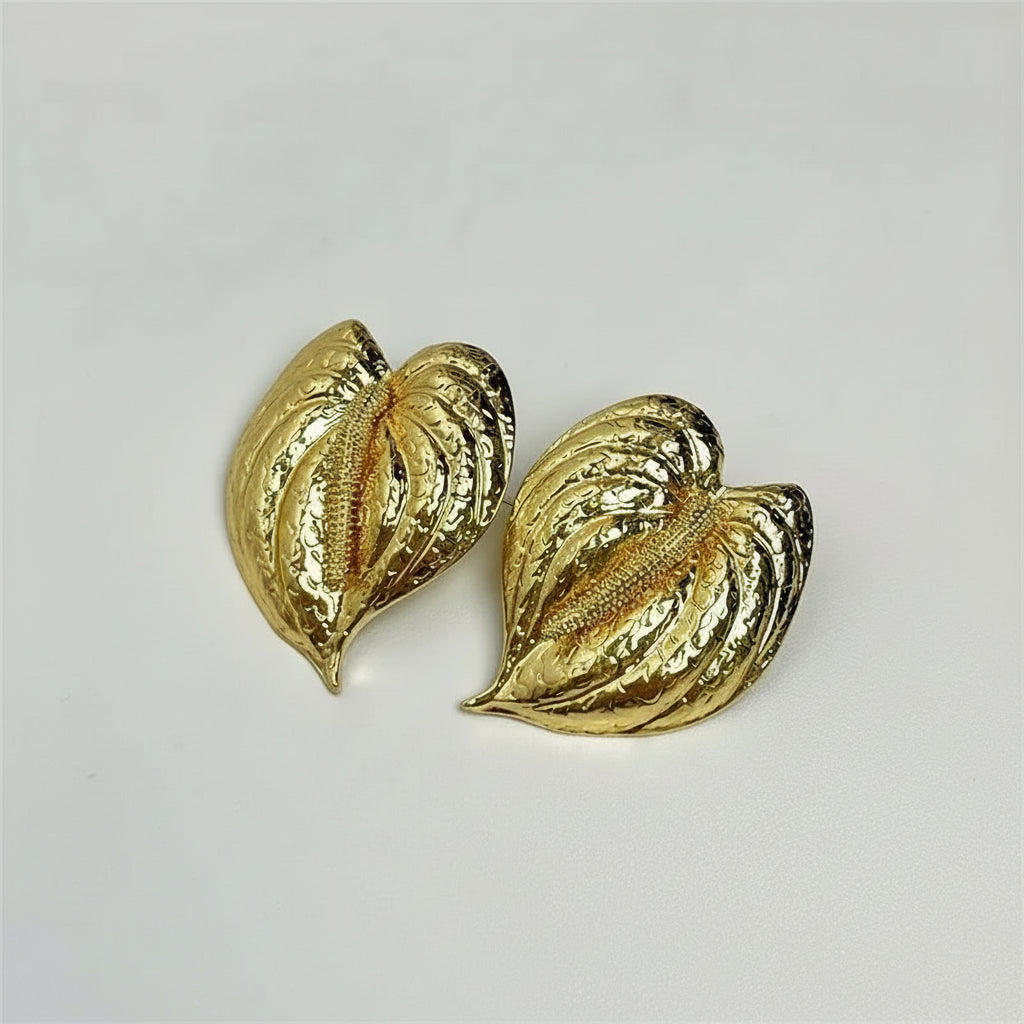 Flower leaf earrings