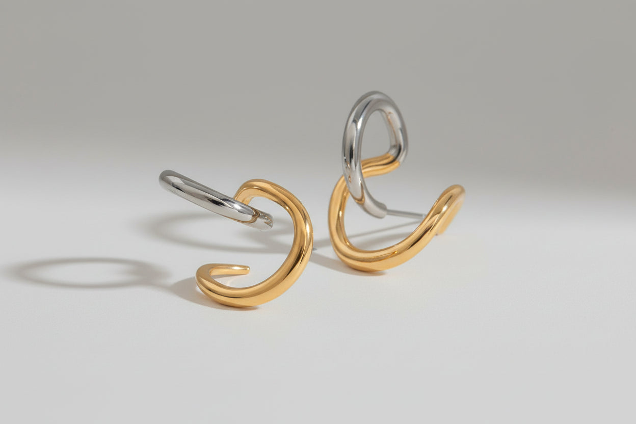 Curves Bicolor Earrings