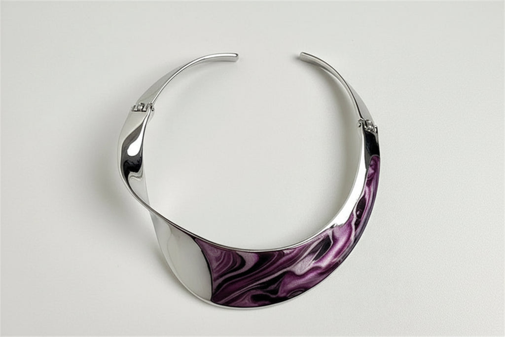 Statement Twist Necklace